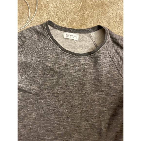 EVERLANE short sleeve sweatshirt gray women’s - Picture 2 of 3
